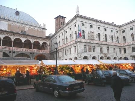 Padua, Piazza dellErbe