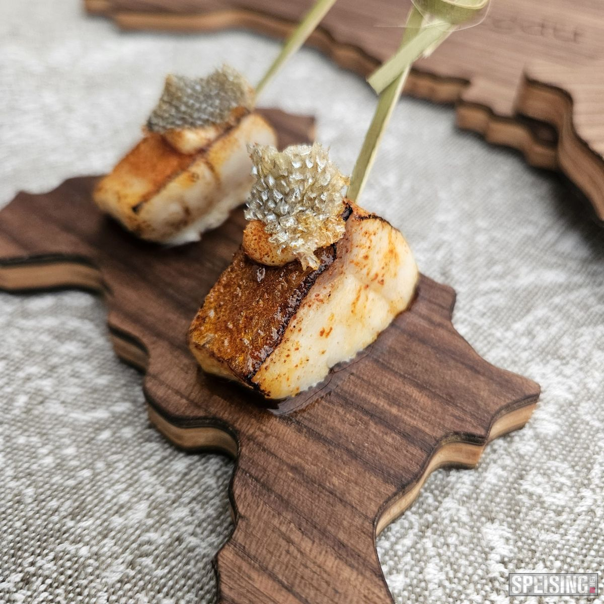 Geflmmter Blutausaibling, gerucherter Paprika & Rauchsalz